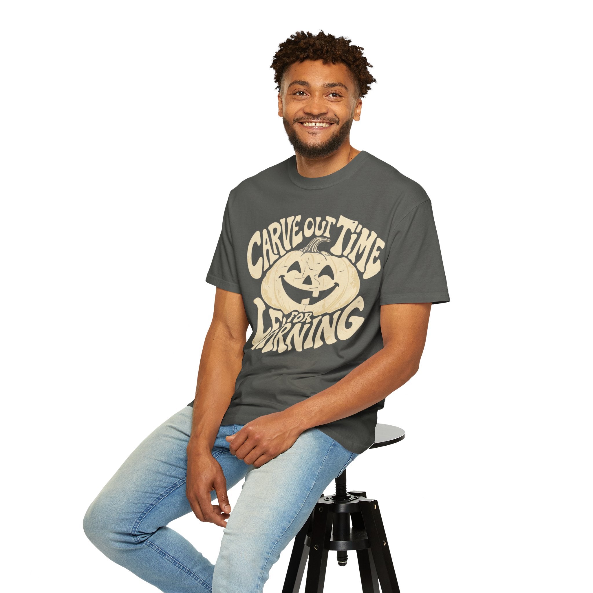 Carve Out Time for Learning Teacher Shirt | Retro Pumpkin Halloween Tee | Fall Teacher Comfort Colors® T-Shirt